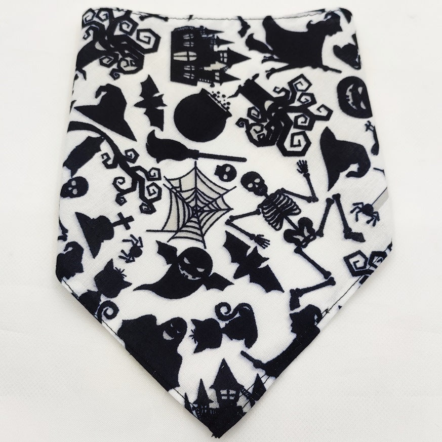Pet Scarf Pet Triangle tie-dye pet scarf from pawtastic store